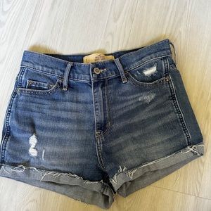 Hollister Jean short